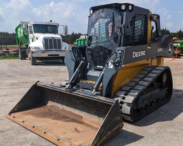 2022 John Deere 325G